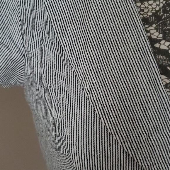 Papaya navy/white striped top - Picture 3 of 3